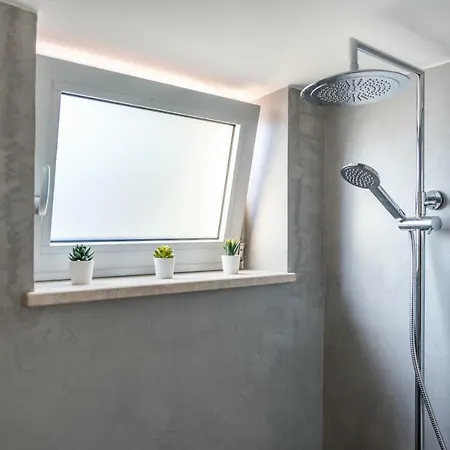 Poseidon's Luxury Apartament Paphos